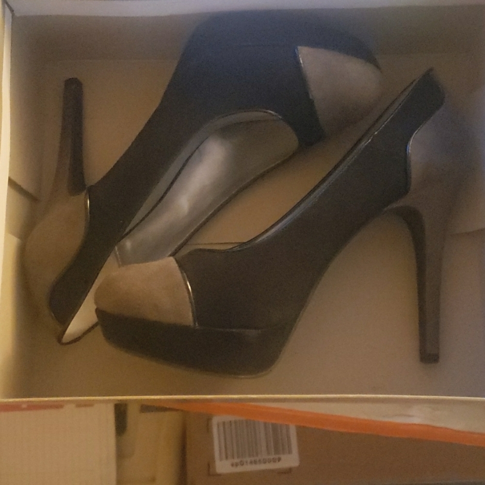 Platform pump size 9.5 Grey/black